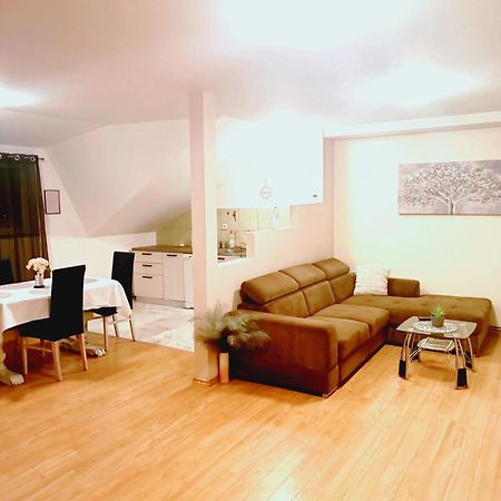 Apartman Petra זאבוק מראה חיצוני תמונה