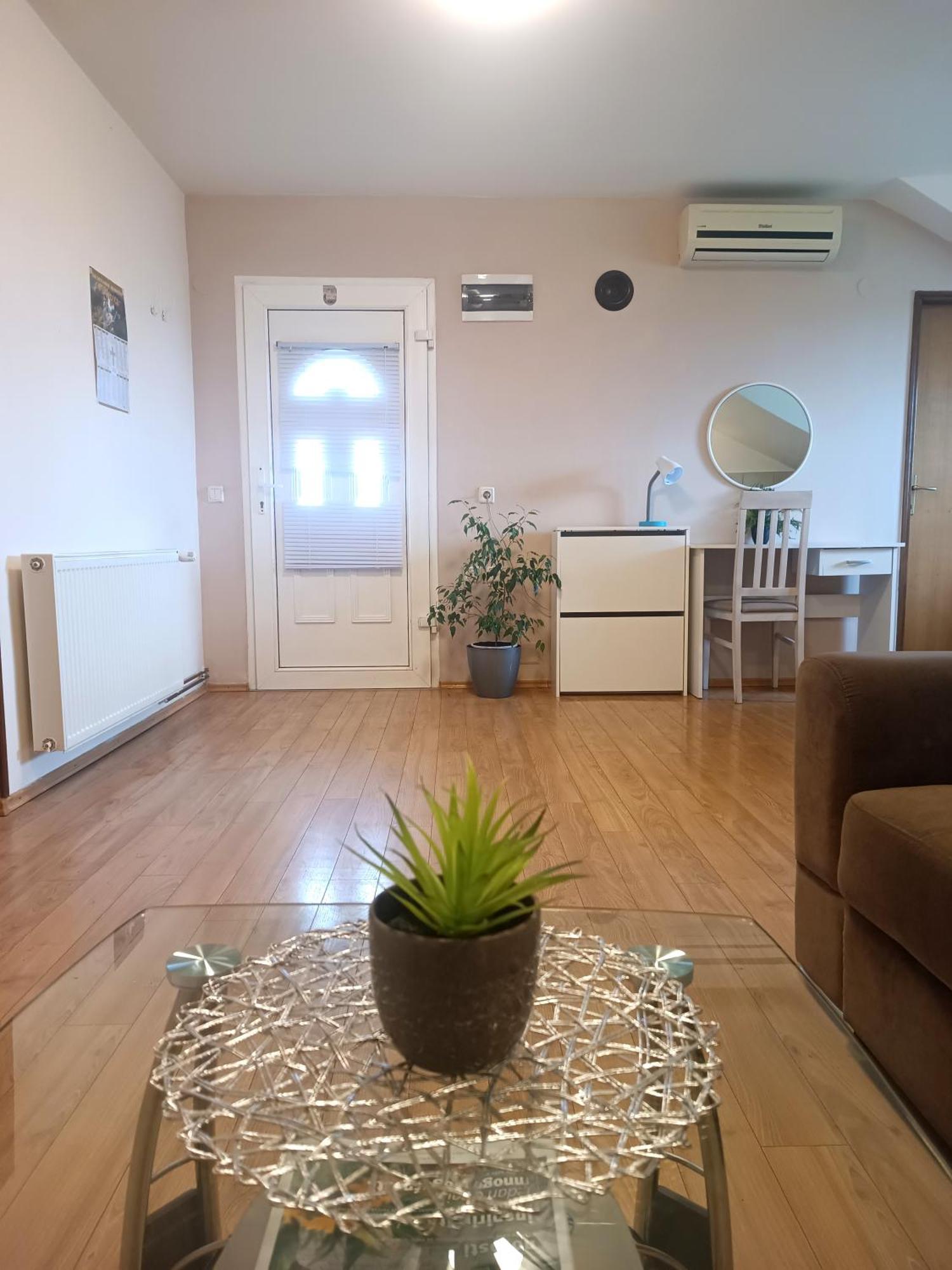 Apartman Petra זאבוק מראה חיצוני תמונה